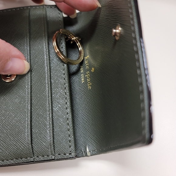 Small Kate Spade Wallet - Picture 6 of 6